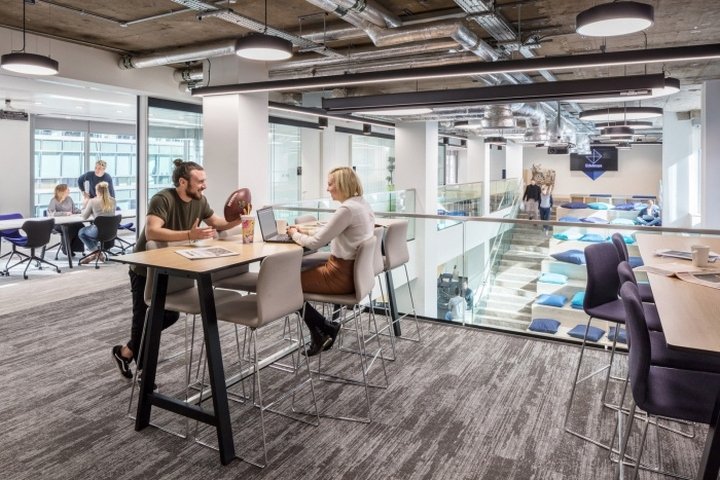 Gensler 扩建爱德曼办公室，英国伦敦