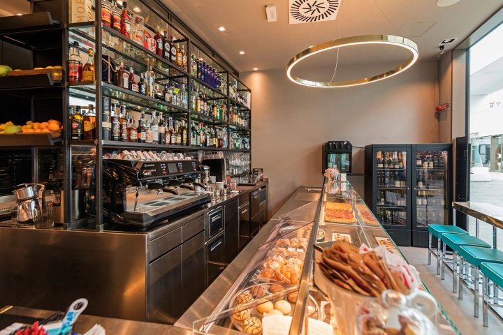 Edicola 2.0 小酒馆，AFA Arredamenti，米兰 – 意大利