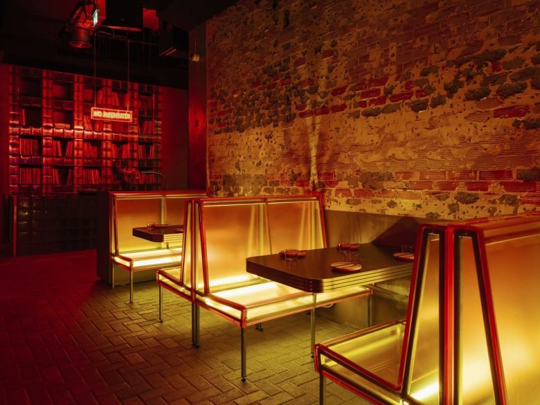 Accent Design Group 的电动当铺 Accent Design Group 的电动当铺