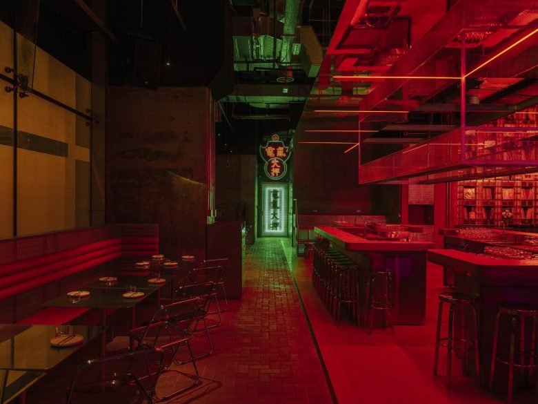 Accent Design Group 的电动当铺 Accent Design Group 的电动当铺