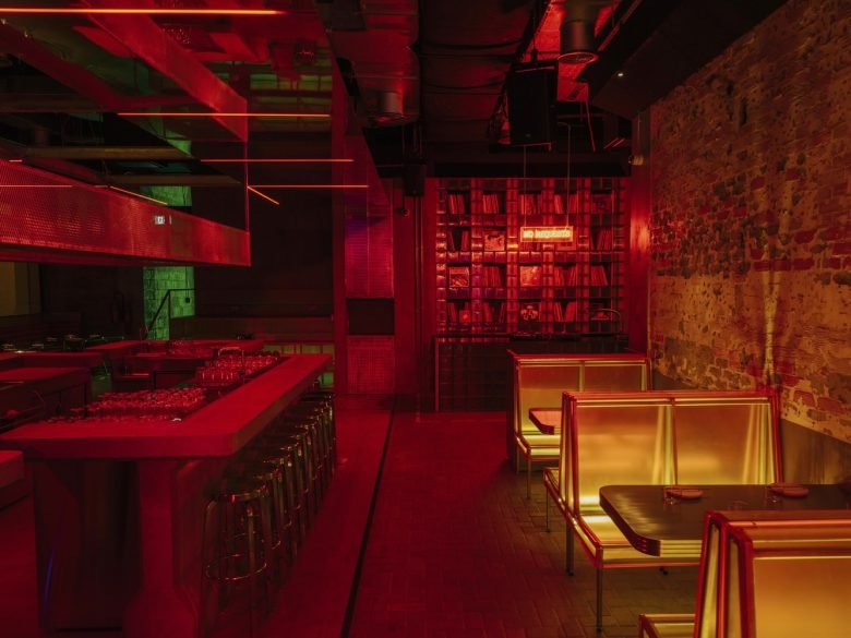 Accent Design Group 的电动当铺 Accent Design Group 的电动当铺