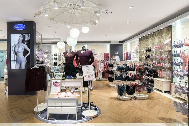 Versabrand 安莉芳 (Embry Form) 店，中国深圳