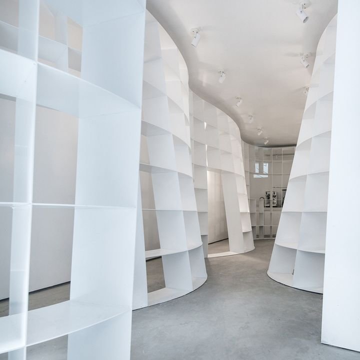 Enclave 书亭，由 Aether Architects 设计，中国深圳