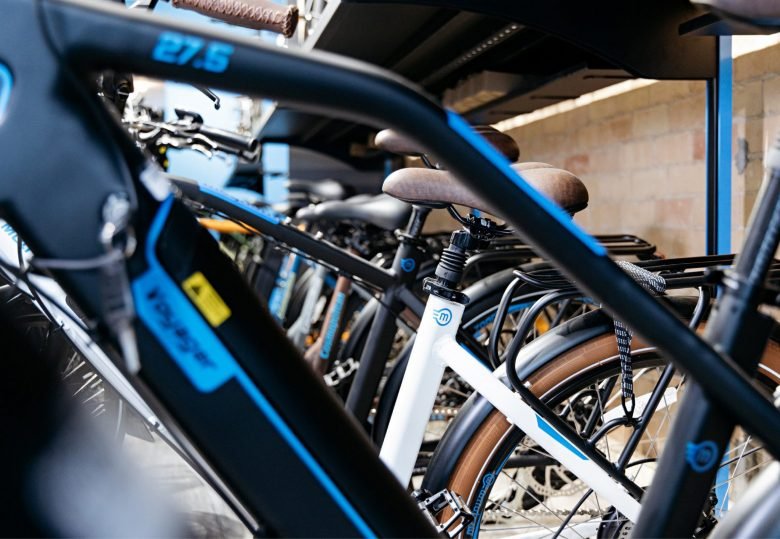 图 3 的 Epic Cycles 自行车店