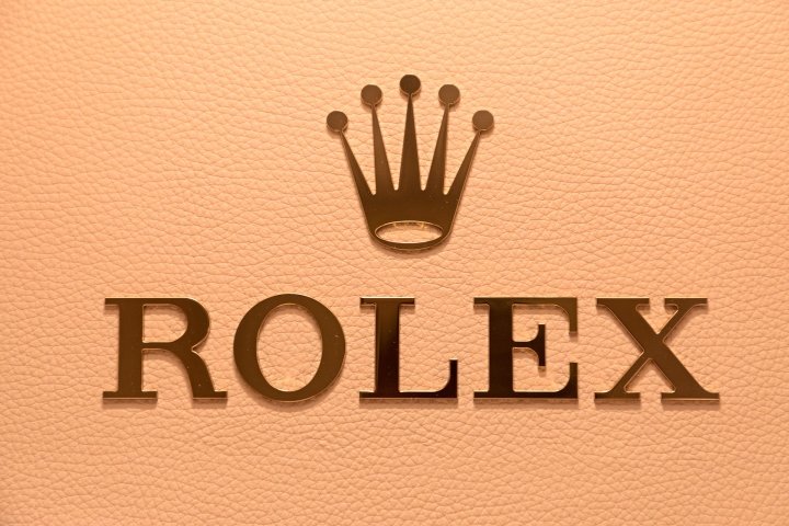 Errani Rolex 商店,由 Andrea Trebbi 设计,拉文纳 – 意大利 Errani Rolex 商店,由 Andrea Trebbi 设计,拉文纳 – 意大利