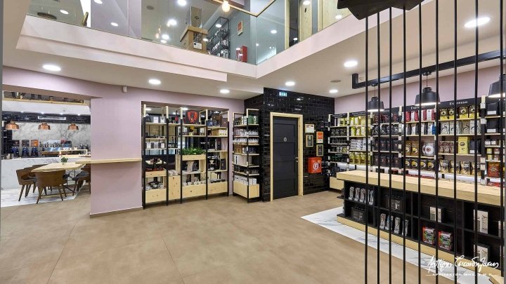 Lefteris Tsikandilakis 的浓缩咖啡店，伊拉克利翁 – 希腊