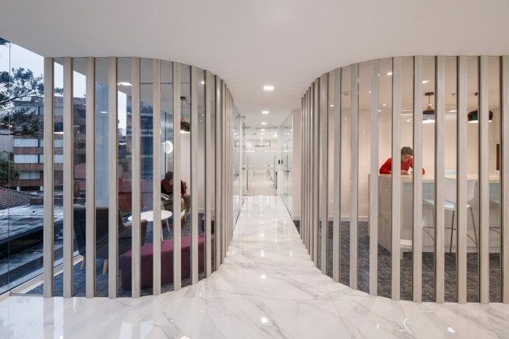 雅诗兰黛办公室 / AEI Arquitectura e Interiores，哥伦比亚波哥大