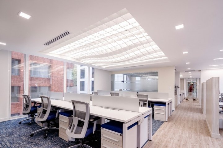 雅诗兰黛办公室 / AEI Arquitectura e Interiores，哥伦比亚波哥大