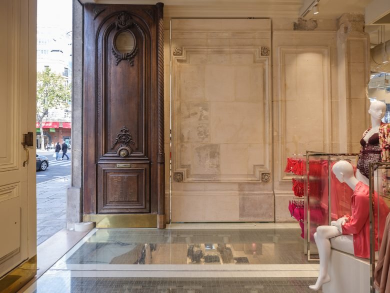 MVRDV 设计的 Etam 商店