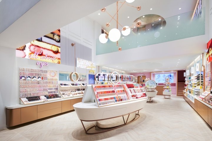 Dalziel & Pow 的 Etude House 旗舰店，韩国首尔