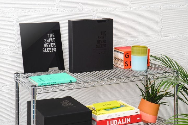 巴塞罗那足球俱乐部 2017/18 球衣 – Oxigen 高级版包装 巴塞罗那足球俱乐部 2017/18 球衣 – Oxigen 高级版包装