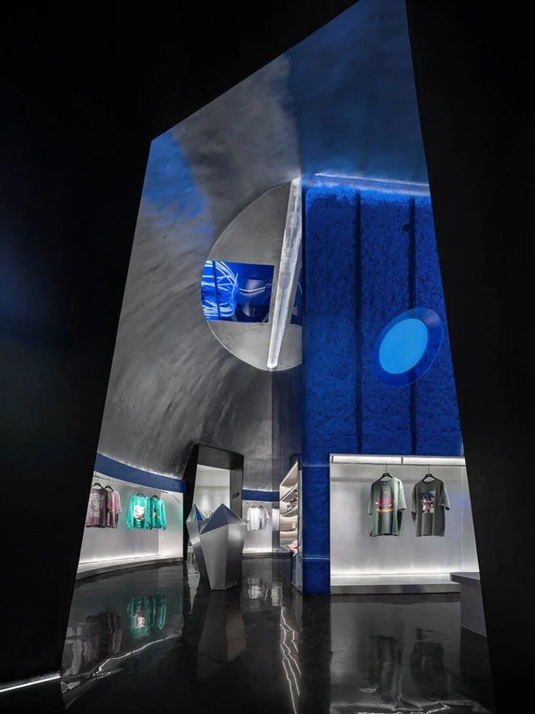 GE 的 FISH-YU 商店展厅：工作室