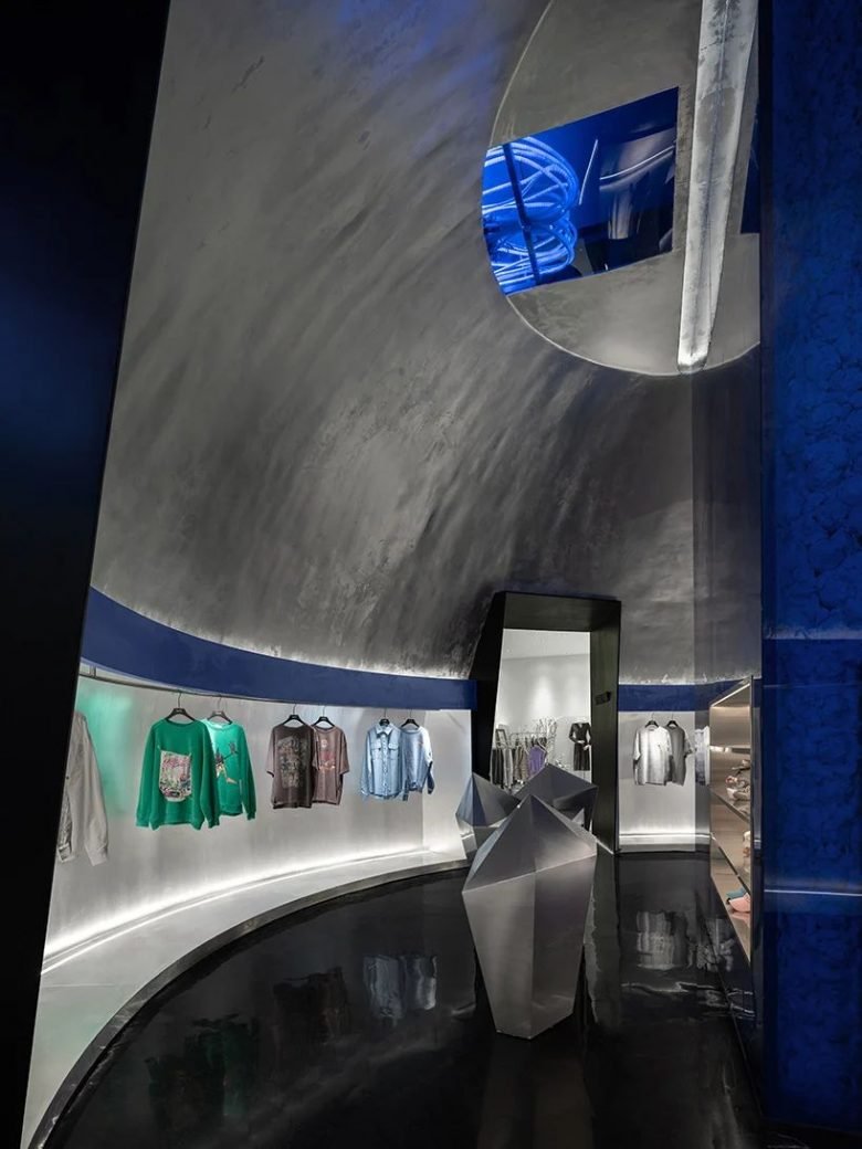 GE 的 FISH-YU 商店展厅：工作室