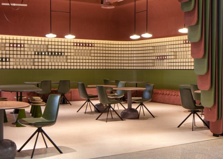 Barn’s Cafe – 吉达国际机场