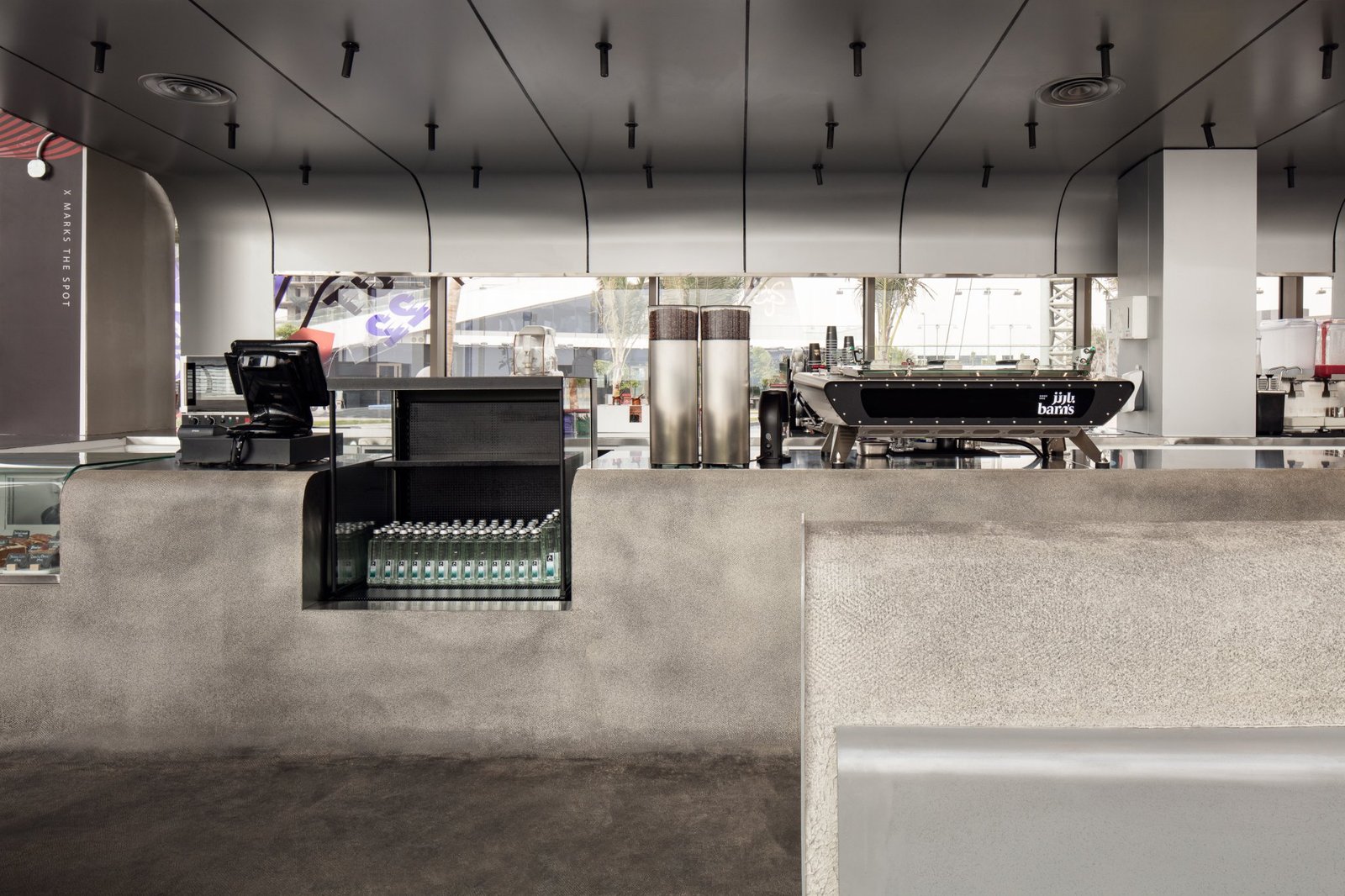 Barn’s X – 吉达一级方程式赛车