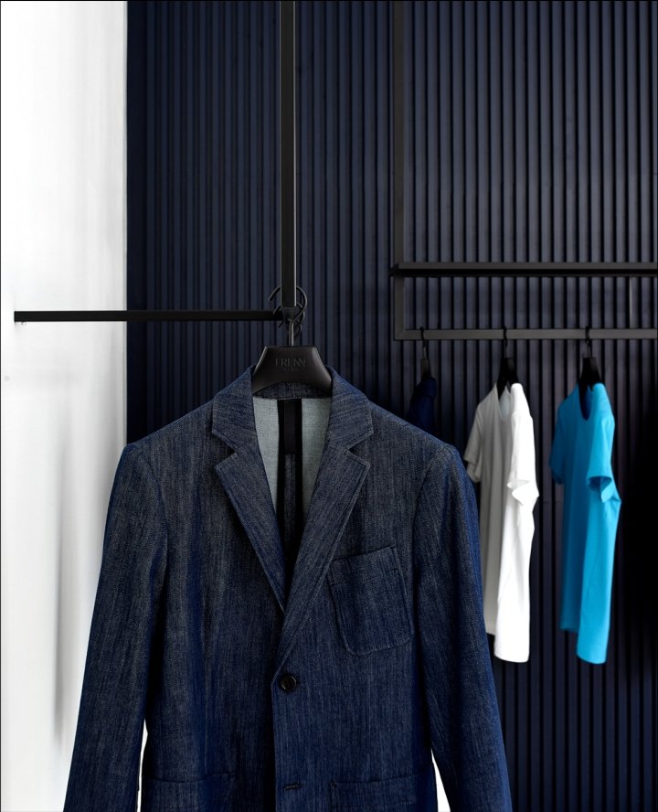 FRENN 商店由 Pentagon Design 设计，芬兰赫尔辛基