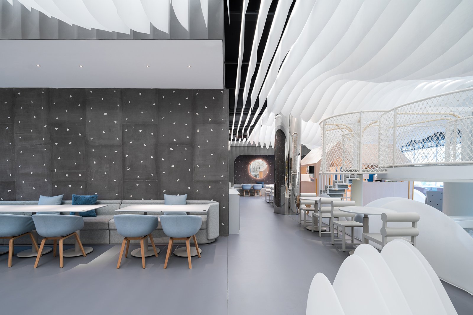 Wutopia Lab 的 Fairyland 高级儿童咖啡馆