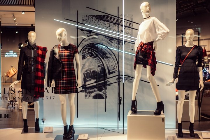 欧洲 van den blocke 的 Mojito 秋季橱窗展示