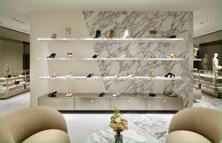 芬迪专卖店 芬迪专卖店