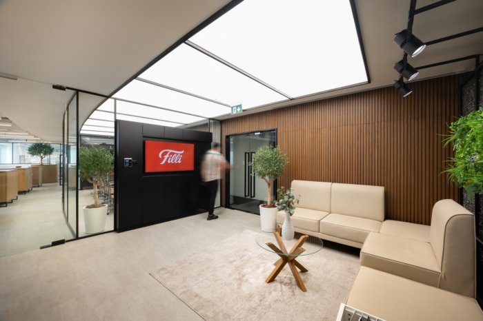 Filli 办公室由 Plural Architecture and Design 设计