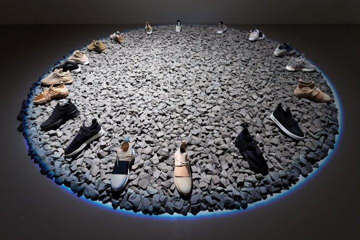 Flip Ziedses Des Plantes 在巴黎时装周举办的 Filling Pieces 展览