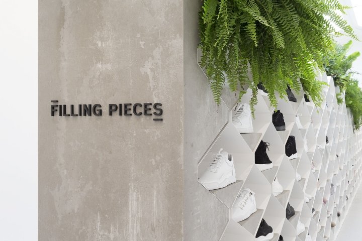 Flip Ziedses des Plantes 巴黎时装周的 Filling Pieces 展厅 Flip Ziedses des Plantes 巴黎时装周的 Filling Pieces 展厅