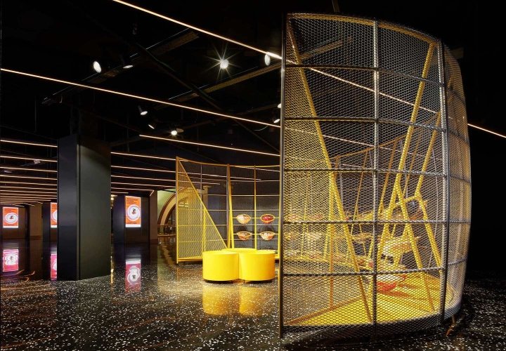 Filmax 电影院由 Arquitecturia + AMOO 设计，巴塞罗那 – 西班牙