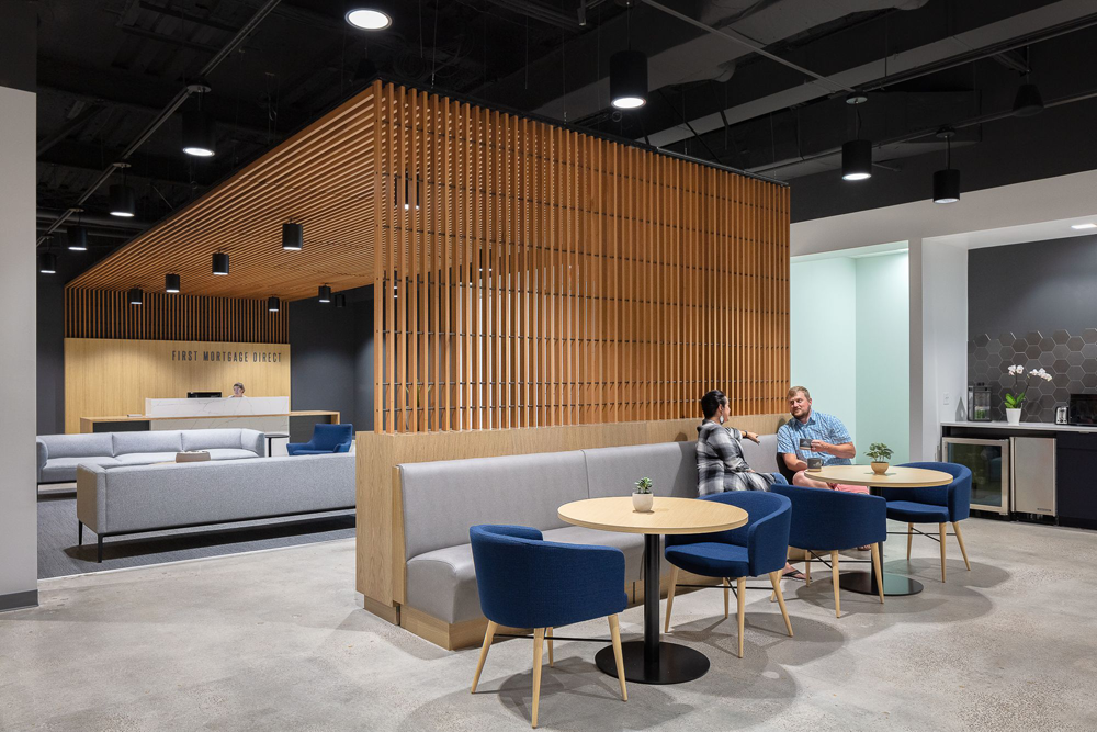 Clockwork Architecture + Design 设计的第一抵押贷款直接办公室