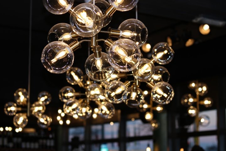 Langoest 鱼餐厅，由 Horeca Sfeermakers 设计，荷兰鹿特丹