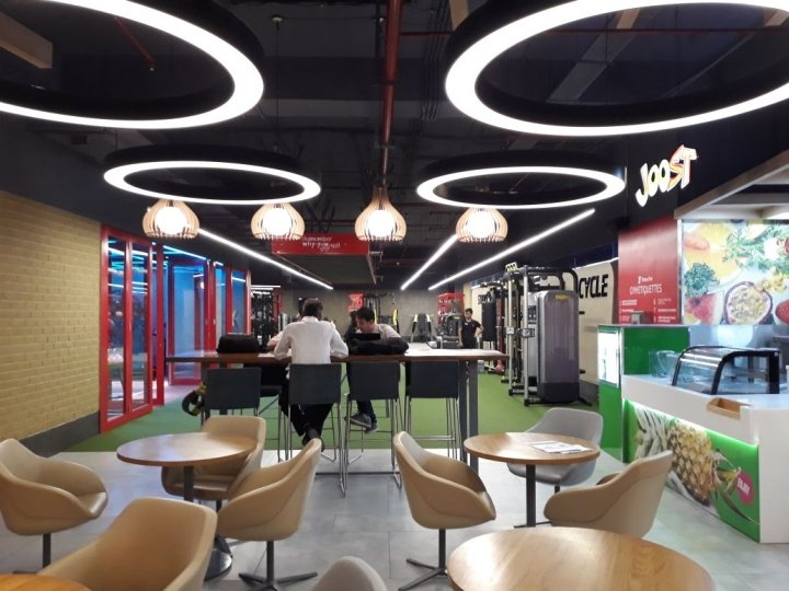 Fitness First Palladium 由 White Studio Architects 设计，印度孟买