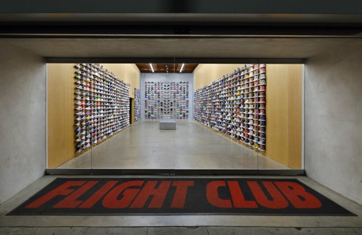 Flight Club 运动鞋店，由 Slade Architecture 设计，洛杉矶 - 加利福尼亚州