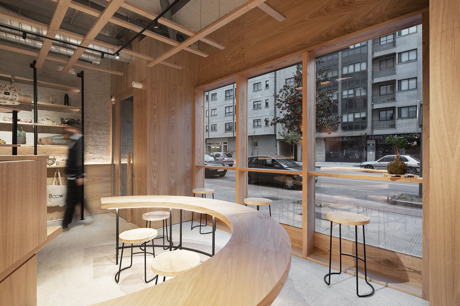 Nan Arquitectos 的 Flow Yoga 和运动工作室