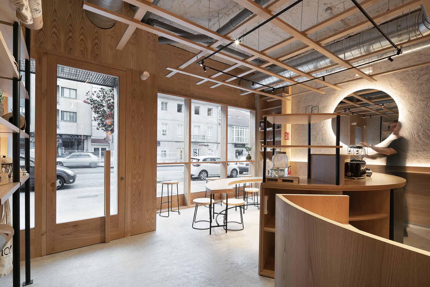 Nan Arquitectos 的 Flow Yoga 和运动工作室