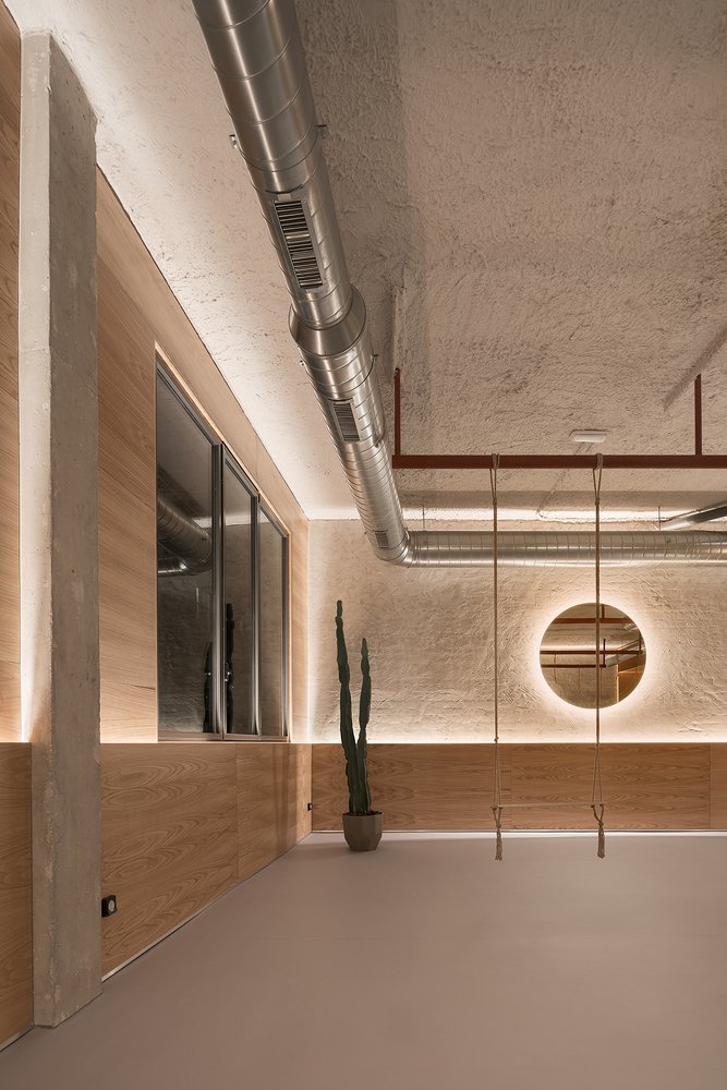 Nan Arquitectos 的 Flow Yoga 和运动工作室