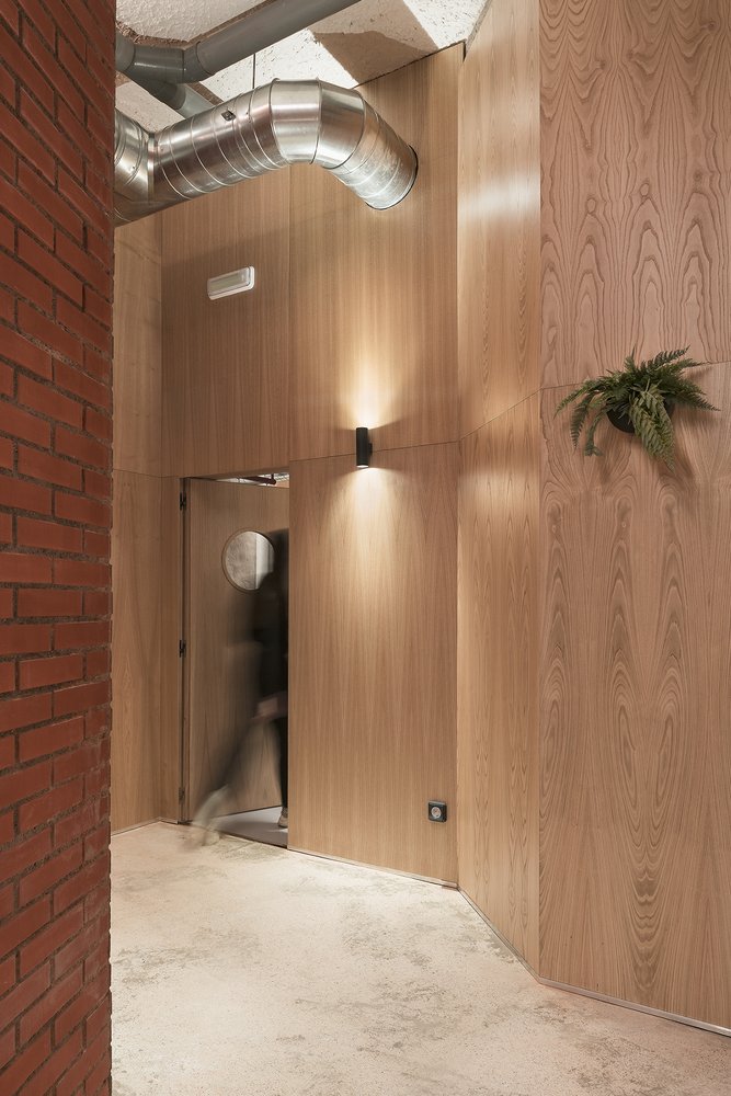 Nan Arquitectos 的 Flow Yoga 和运动工作室