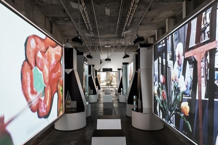 普拉达基金会多媒体展览，意大利米兰