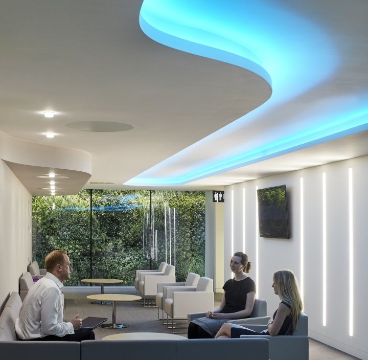 Fortius 诊所照明由 Hoare Lea Lighting 设计，英国伦敦