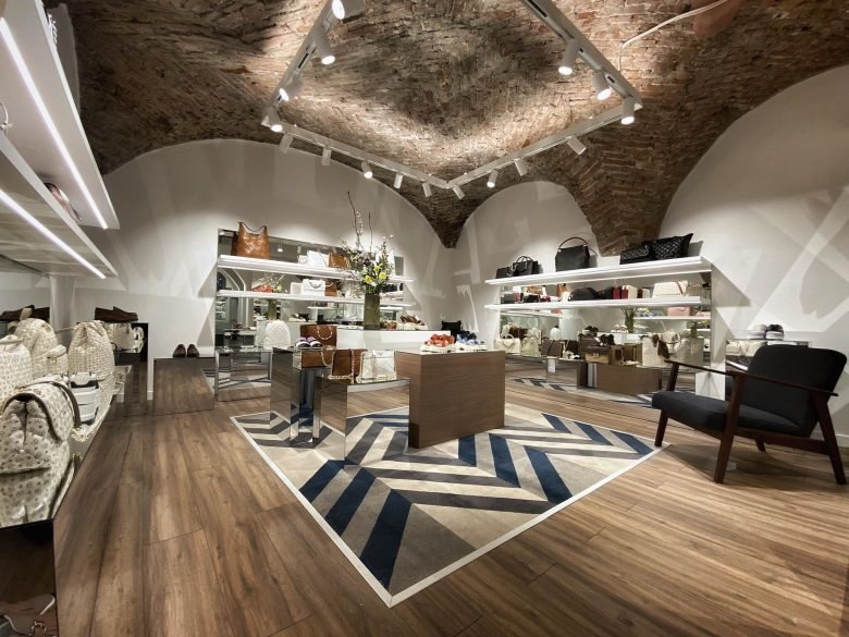 布雷西亚波利尼精品店