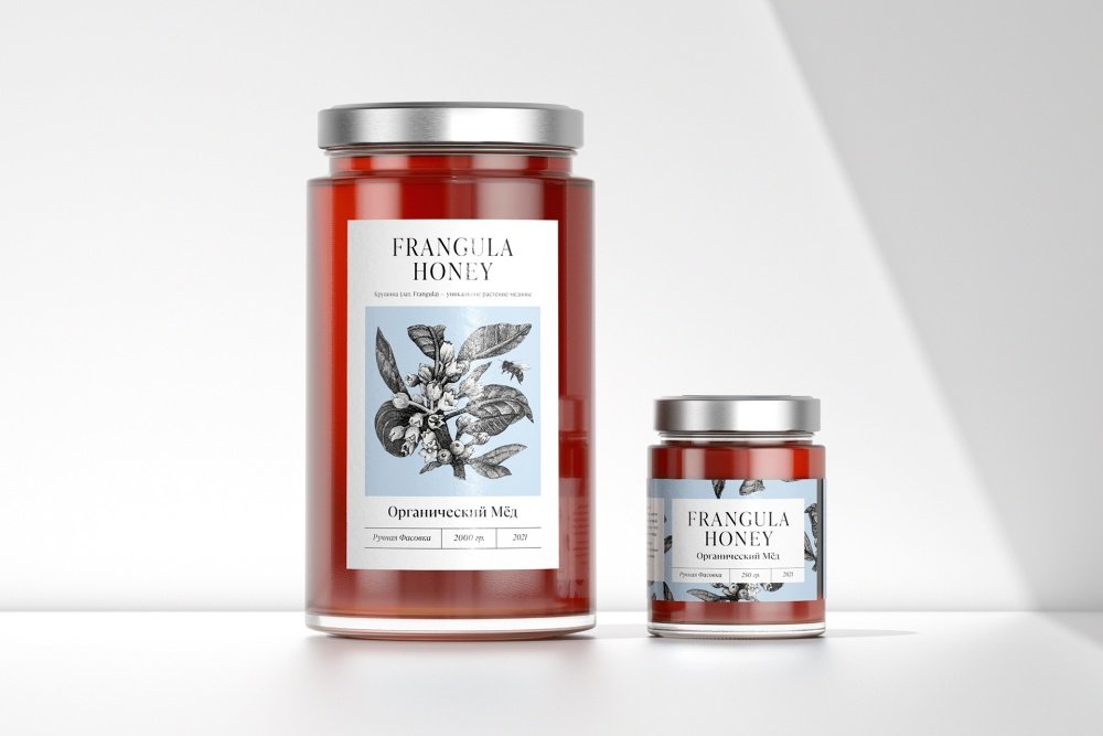 Frangula 蜂蜜，作者：Firuz Kurbonzodski