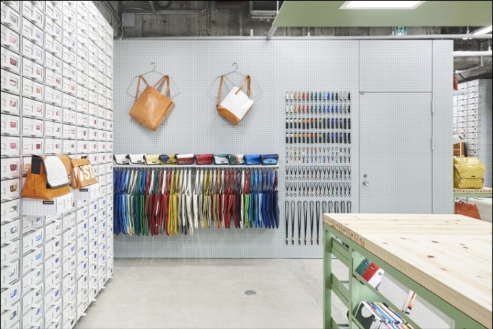 Freitag 商店，由 Torafu Architects 设计，日本大阪