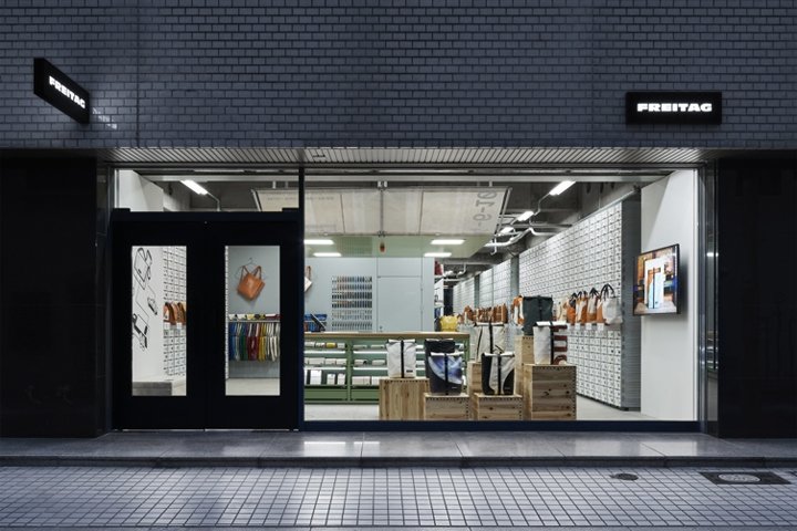 Freitag 商店，由 Torafu Architects 设计，日本大阪