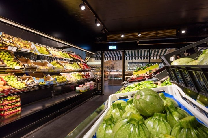 FrischeParadies 商店由 ROBERTNEUN ARCHITEKTEN 设计，斯图加特 – 德国