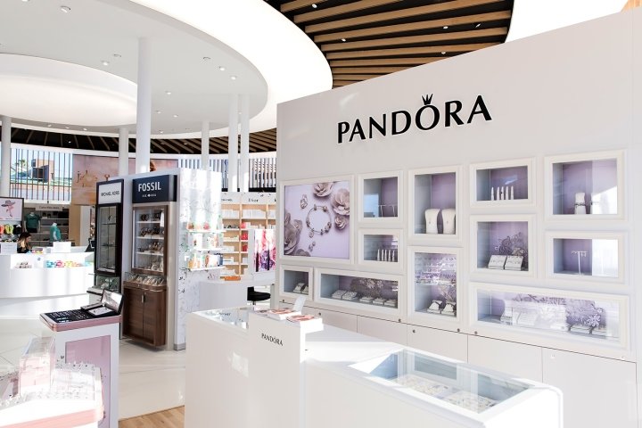 基金 Grube Varadero，由 Mostaza Design 设计，马斯帕洛马斯 – 西班牙