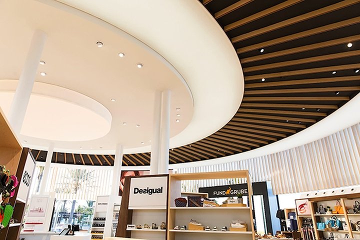 基金 Grube Varadero，由 Mostaza Design 设计，马斯帕洛马斯 – 西班牙