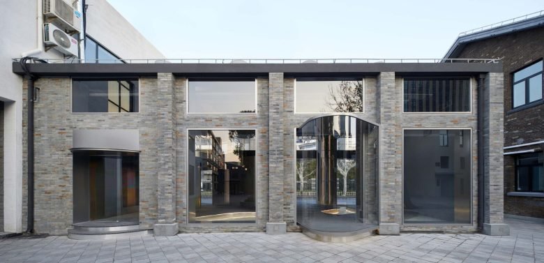 未来棱镜，CATS 透明沉浸式艺术建筑