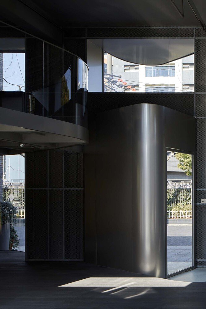 未来棱镜，CATS 透明沉浸式艺术建筑