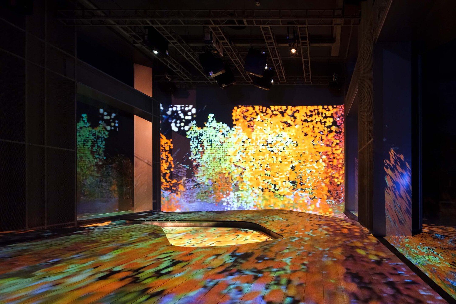 未来棱镜，CATS 透明沉浸式艺术建筑