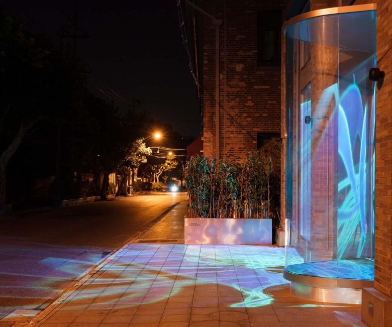 未来棱镜，CATS 透明沉浸式艺术建筑