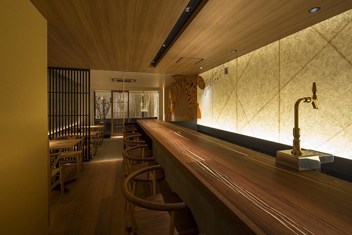 GOH NO TORA restaurant by Nishiyama Tohru design office, Kyoto – Japan