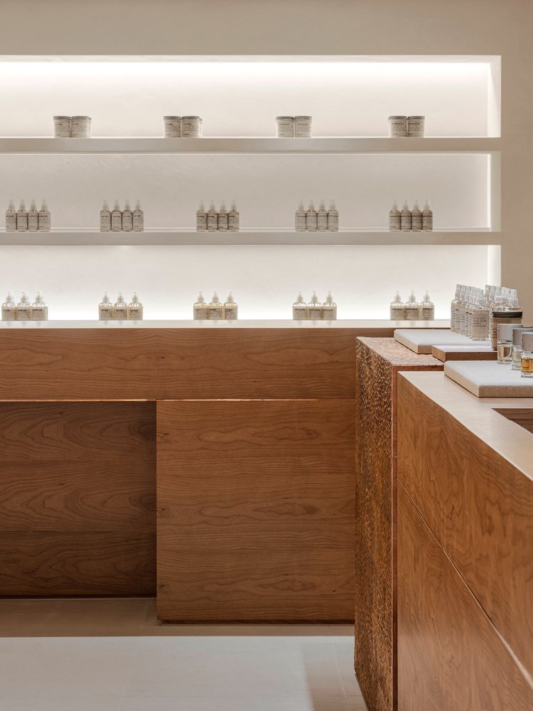 Studio Motif 设计的 GRANHAND 商店